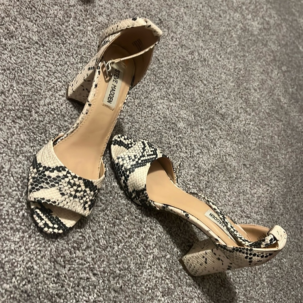 Steve Madden snake print Chunky Heels